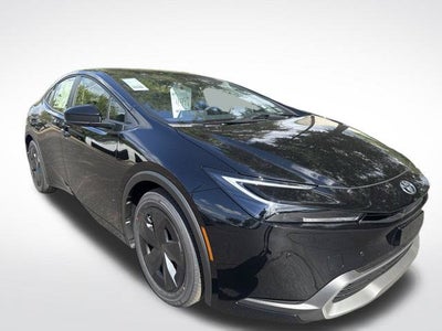 2027 Toyota Prius Plug-In Hybrid SE