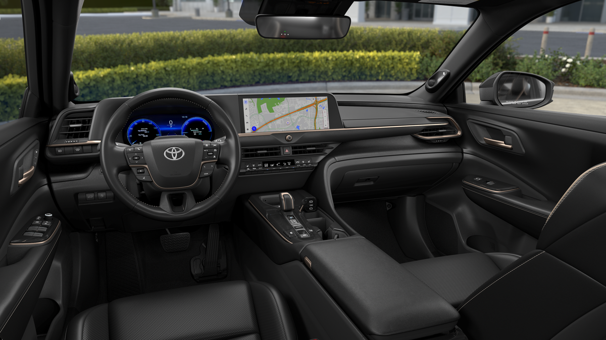 2027 Toyota Crown Platinum