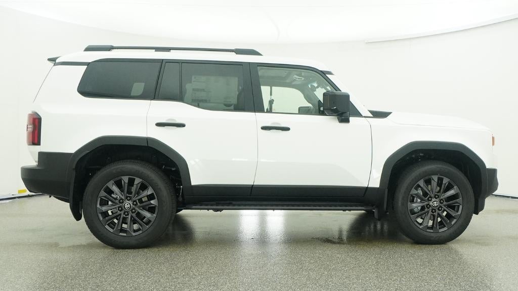 2027 Toyota Land Cruiser Base