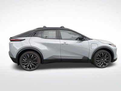 2026 Toyota C-HR XSE