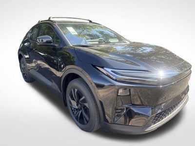 2027 Toyota C-HR SE