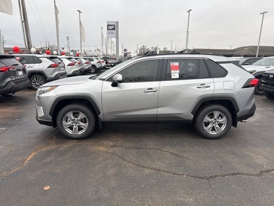 2025 Toyota RAV4 Hybrid XLE