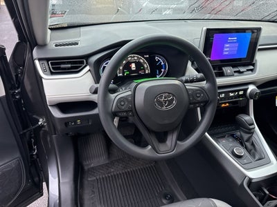 2025 Toyota RAV4 Hybrid XLE