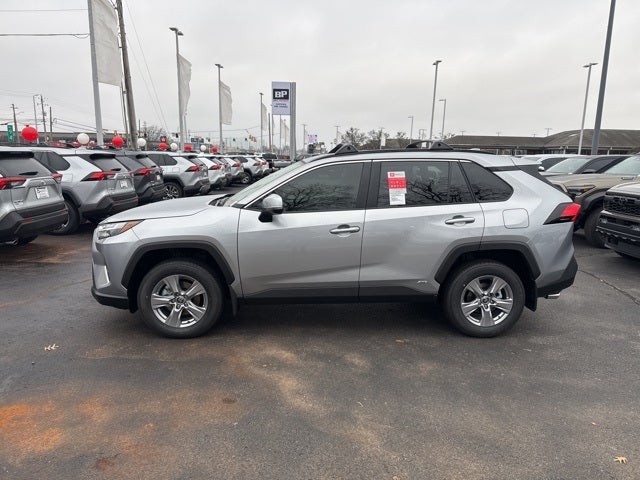 2025 Toyota RAV4 Hybrid XLE