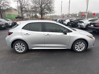 2026 Toyota Corolla Hatchback SE