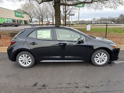 2026 Toyota Corolla Hatchback SE