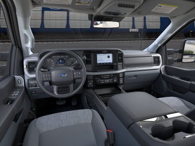 2025 Ford Super Duty F-250® XLT