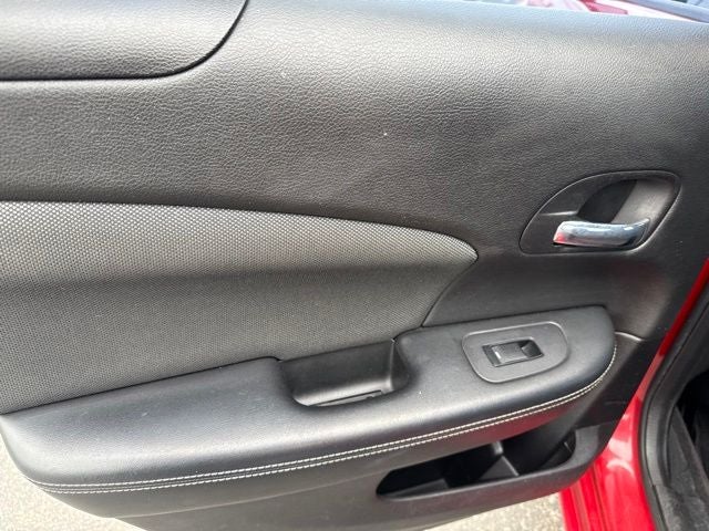 2012 Dodge Avenger SE