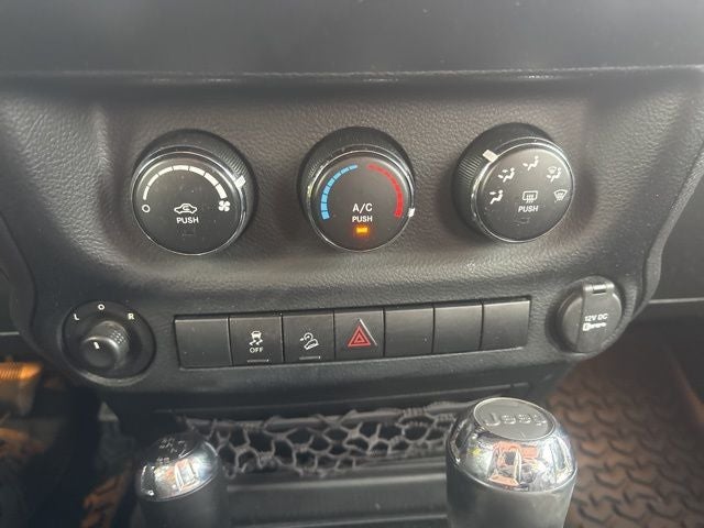 2013 Jeep Wrangler Unlimited Sport