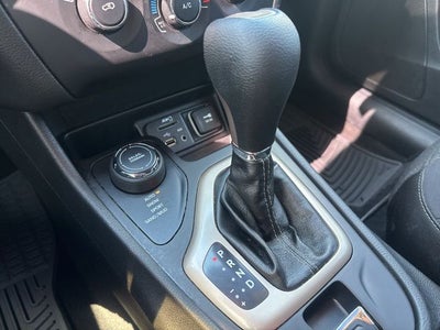 2014 Jeep Cherokee Sport