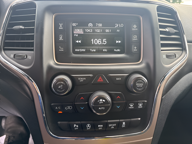 2017 Jeep Grand Cherokee Laredo