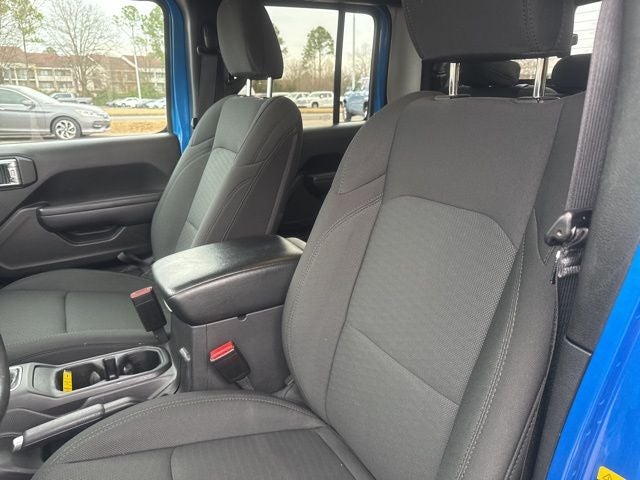 2022 Jeep Gladiator Altitude