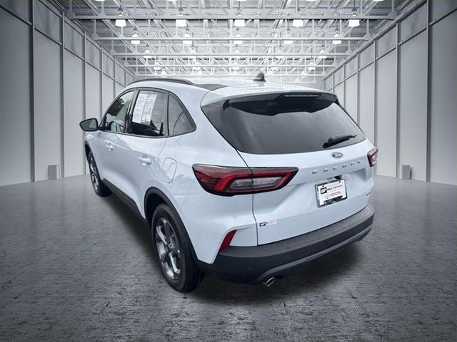 2026 Ford Escape Hybrid ST-Line Select