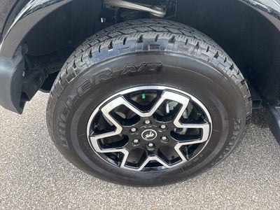 2025 Ford Bronco Outer Banks