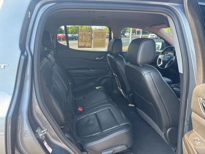 2020 GMC Acadia SLT