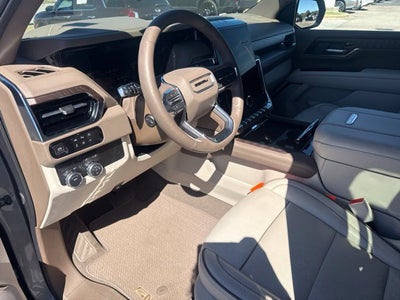 2025 GMC Yukon Denali