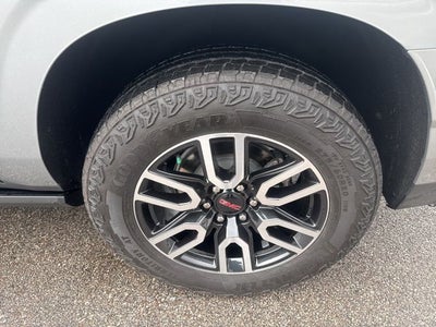 2024 GMC Yukon XL AT4