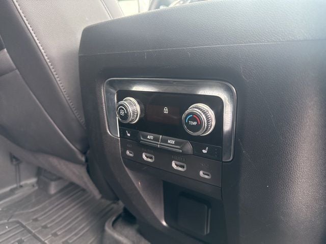 2024 GMC Yukon XL AT4