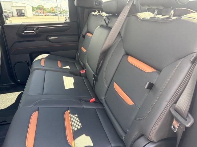 2025 GMC Sierra 2500HD AT4