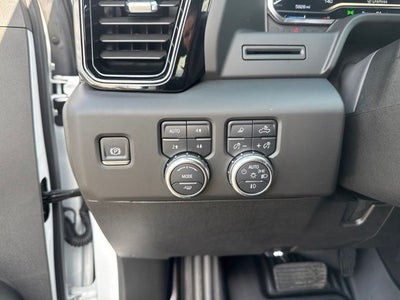 2025 GMC Sierra 2500HD AT4