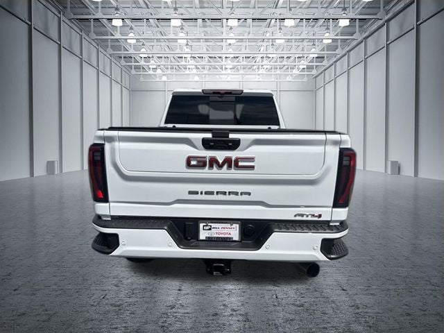 2025 GMC Sierra 2500HD AT4