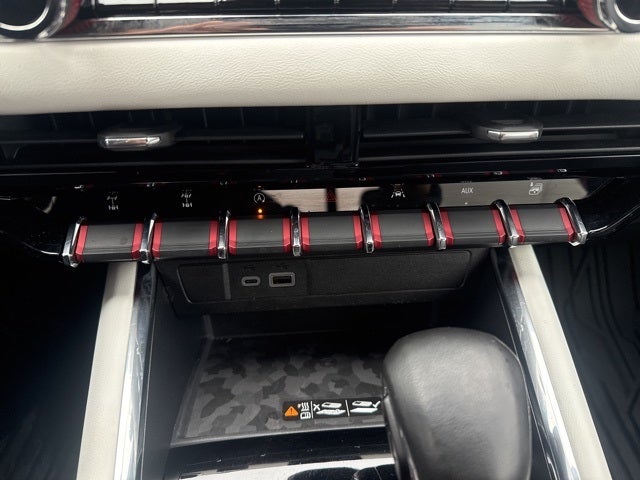 2023 GMC Canyon AT4X