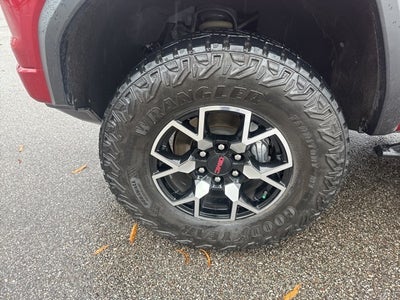 2023 GMC Canyon AT4X