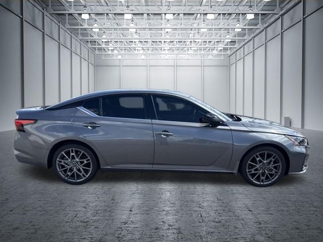 2024 Nissan Altima 2.0 SR