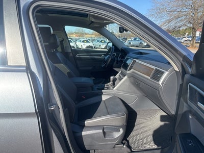 2021 Volkswagen Atlas 3.6L V6 SE w/Technology