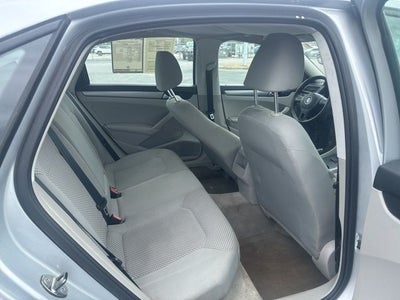 2014 Volkswagen Passat 1.8T S