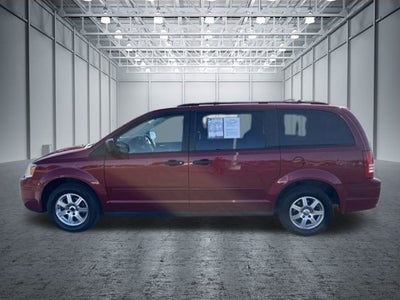 2008 Chrysler Town & Country LX