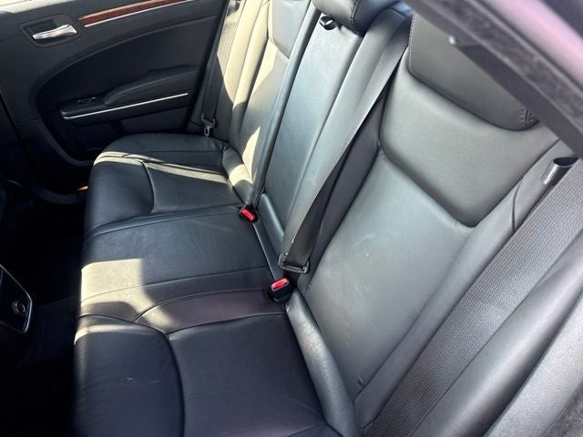 2013 Chrysler 300 Base