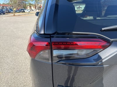 2022 Toyota RAV4 XLE Premium