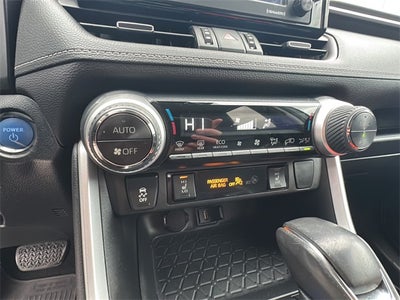 2021 Toyota RAV4 Hybrid XLE Premium