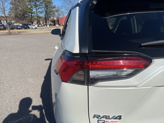 2022 Toyota RAV4 XLE Premium