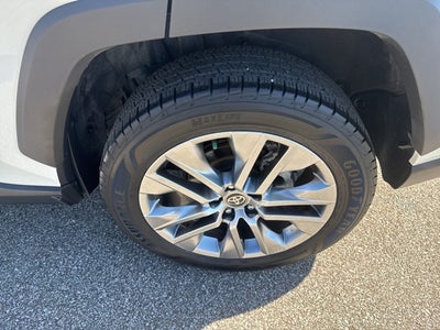 2022 Toyota RAV4 XLE Premium