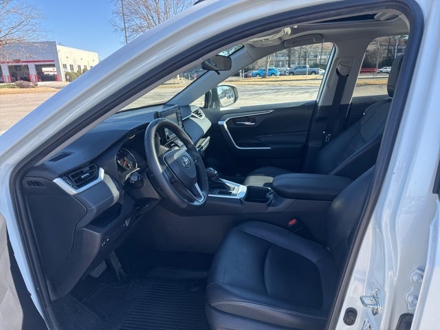 2022 Toyota RAV4 XLE Premium