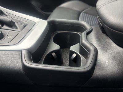 2019 Toyota RAV4 Hybrid XSE