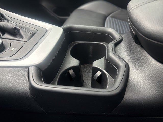 2019 Toyota RAV4 Hybrid XSE