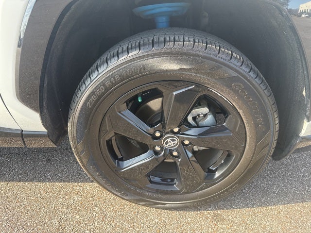 2020 Toyota RAV4 Hybrid XSE