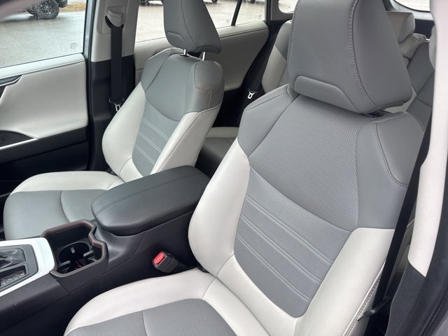 2023 Toyota RAV4 Limited