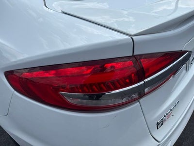 2020 Ford Fusion SE