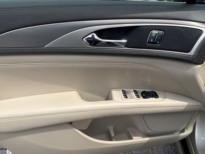 2017 Lincoln MKZ Premiere