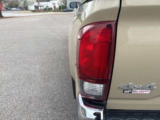 2018 Toyota Tacoma SR5 V6