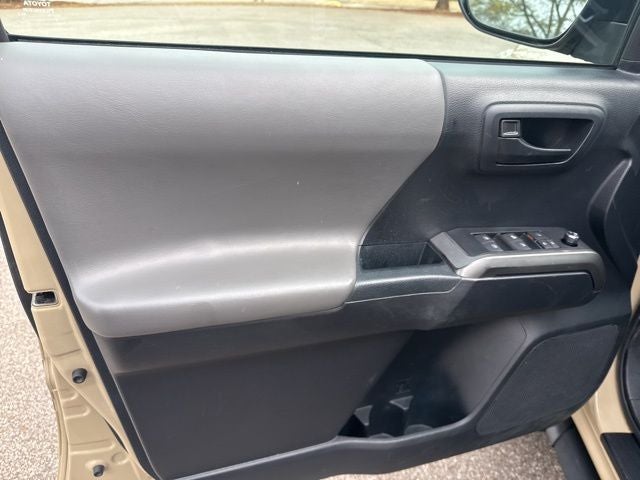 2018 Toyota Tacoma SR5 V6