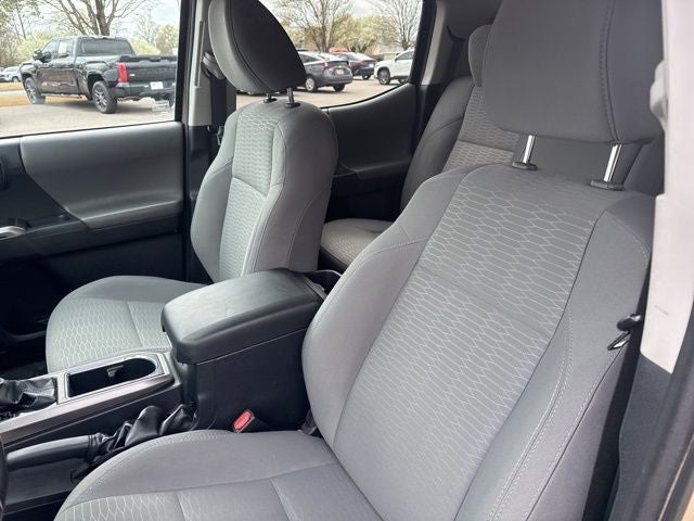 2018 Toyota Tacoma SR5 V6