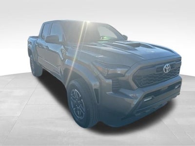 2025 Toyota Tacoma Hybrid TRD Sport
