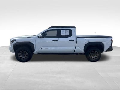 2026 Toyota Tacoma Hybrid Trailhunter