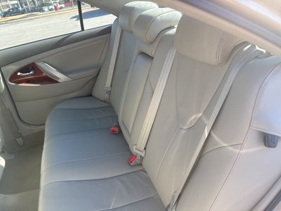 2011 Toyota Camry Hybrid Base XLE