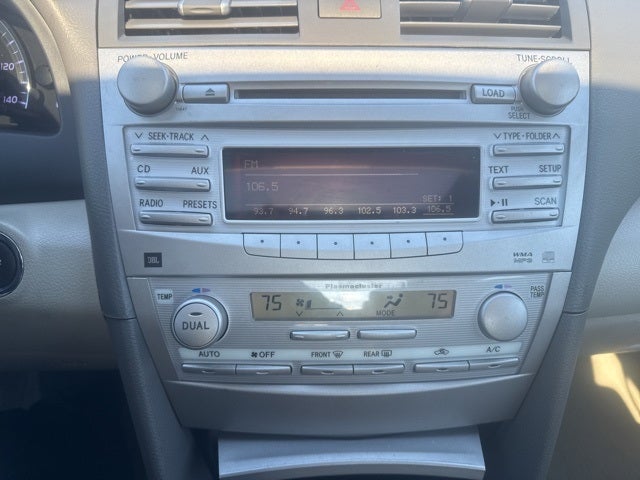 2011 Toyota Camry Hybrid Base XLE